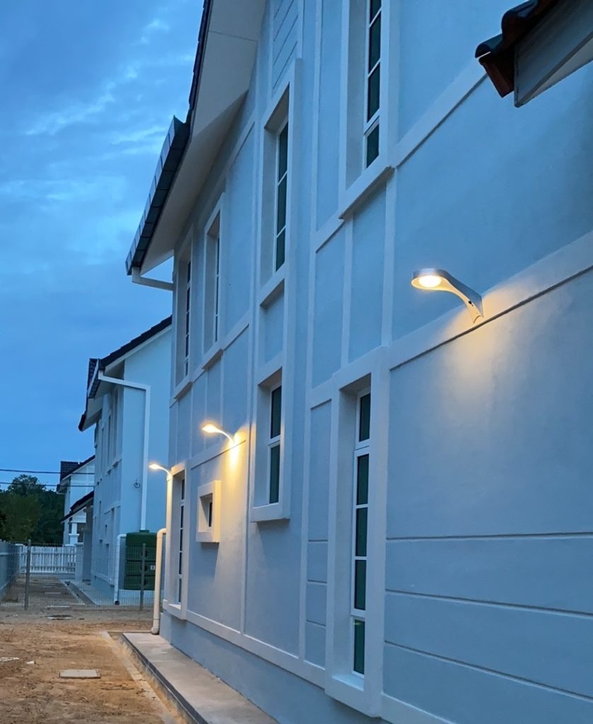 6 Common Reasons Why Solar Lights Stop Working Sresky