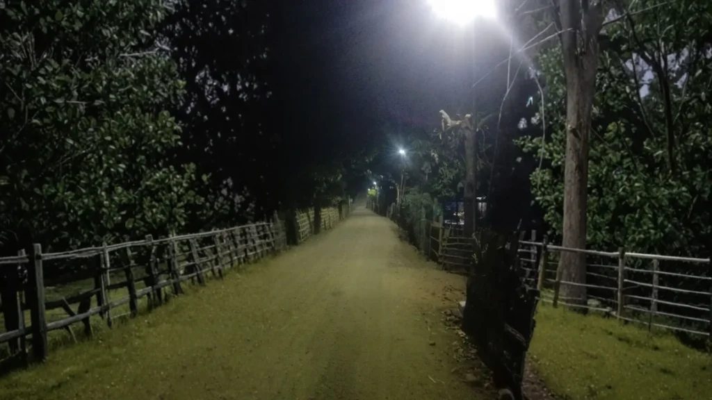 Solar Powered Street Light Project in Myanmar (2) Solar Powered Street Light Project in Myanmar 2