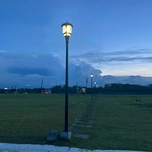 Ekleraj Solè pou Espas Piblik Deyò nan Filipin yo