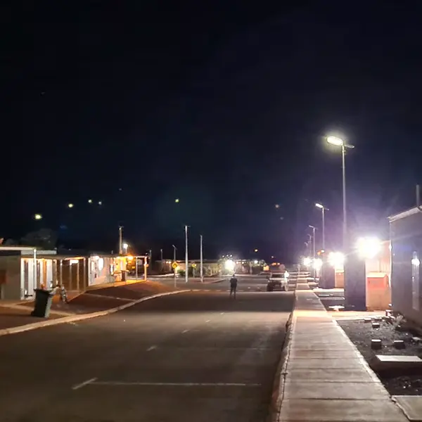 2000 Solar Street Lights Transform Australian City Lighting 2