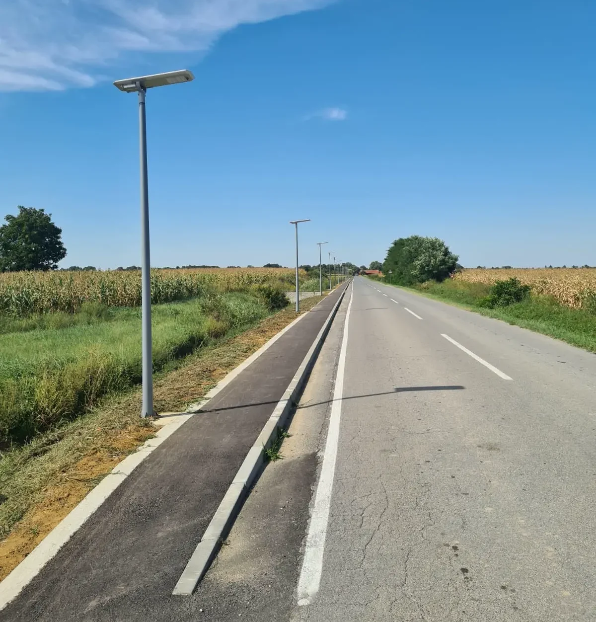 Lampu Jalan Tenaga Surya Nyaangan Jalan-jalan Pedesaan di Kroasia 1