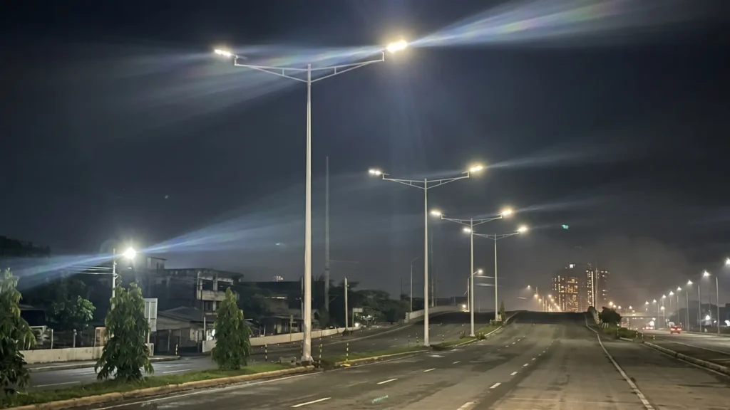 How We Delivered 2000 Solar Street Lights for the Philippine DPWH Road Project 2