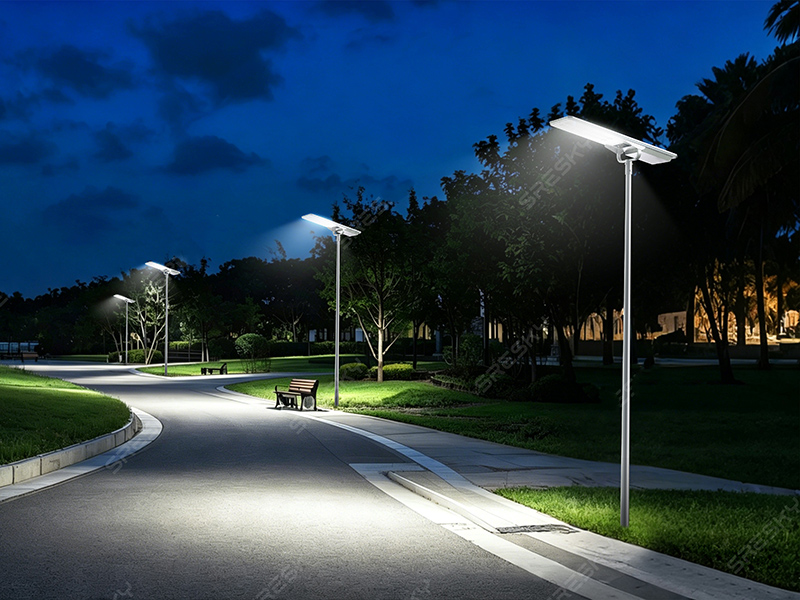 Sresky Atlas Series Integrated Solar Street Light Scene Graph 5