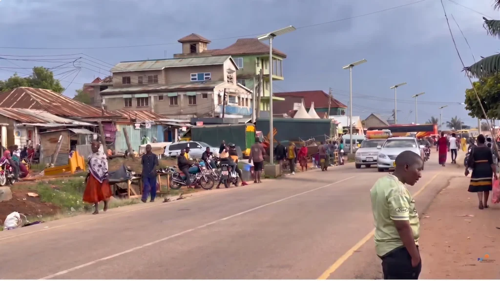 Tanzania’s 230-Unit Solar Streetlight Project (3) Tanzanias 230 Unit Solar Streetlight Project 3